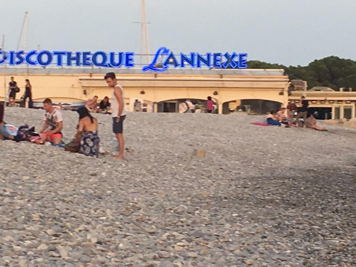 Front Beach Luxury Near Nice Airport Cagnes-sur-Mer Kültér fotó